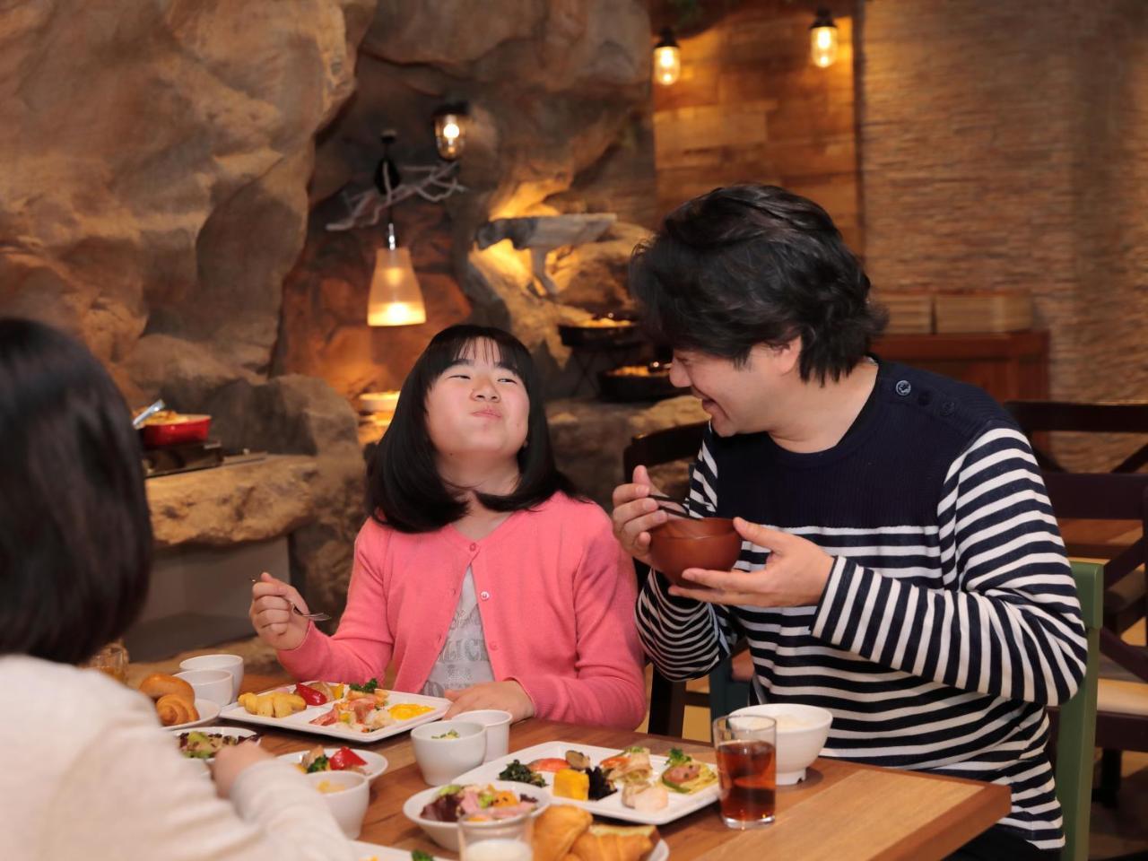 헨 나 호텔 마이하마 도쿄 베이 우라야쓰 외부 사진
